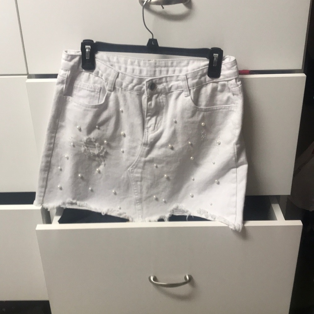 Beautiful perf condition denim skirt